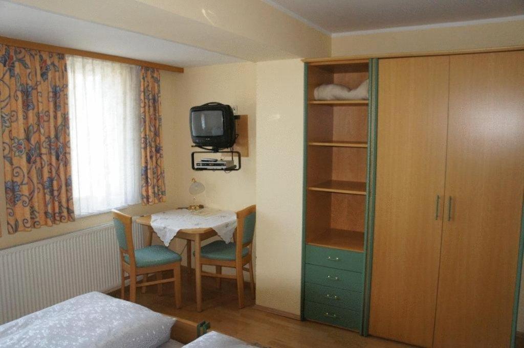 Gasthof Bauer Steyr Esterno foto